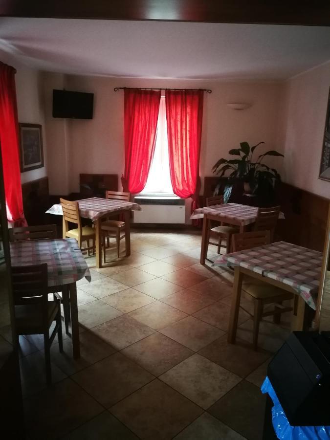 Albergo Della Stazione Cairo Montenotte Εξωτερικό φωτογραφία